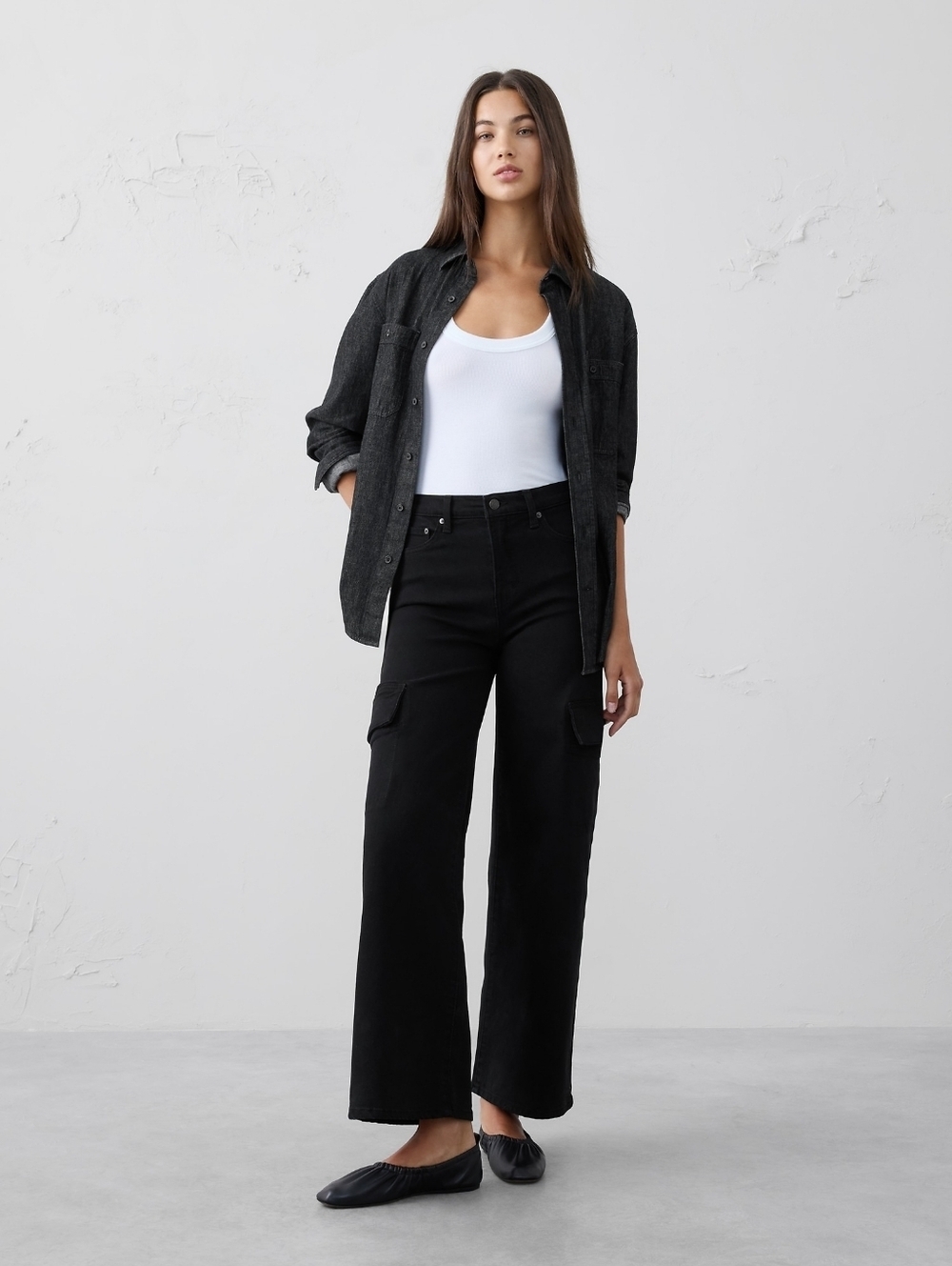 Banana Republic High Rise Cargo Straight Jeans Black Wash 29/8 PETITE NWT RT$100